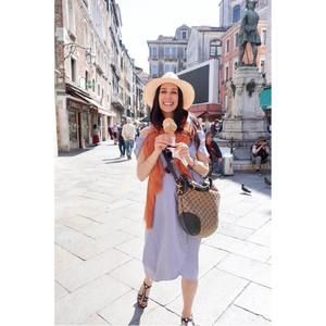 Meet your Posher, Melissa